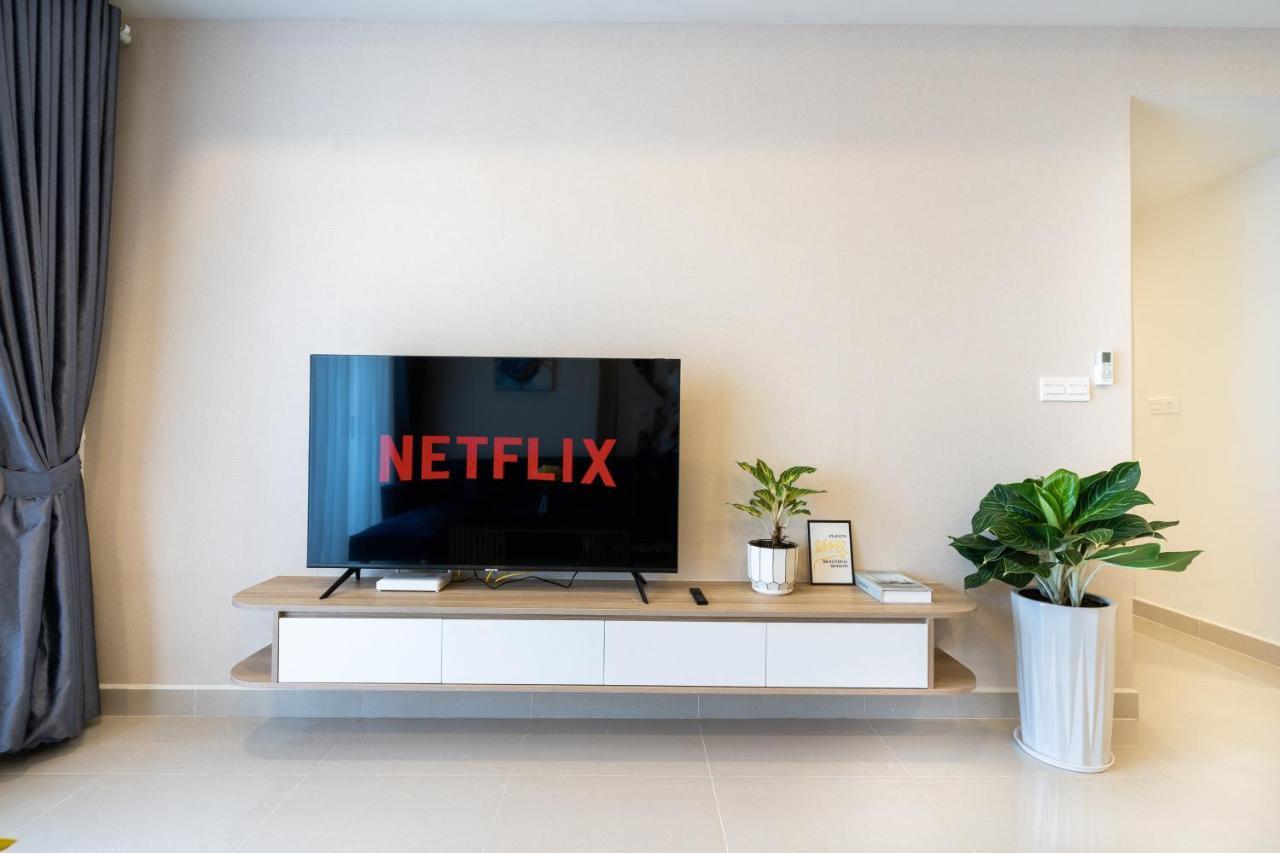 1St District/3Br Luxurious Apartment-The Soho Ho Chi Minh City Bagian luar foto