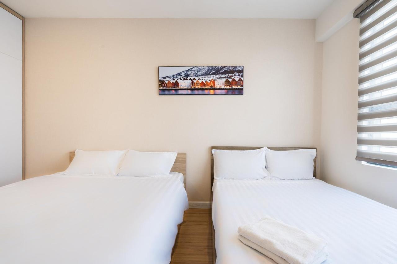 1St District/3Br Luxurious Apartment-The Soho Ho Chi Minh City Bagian luar foto